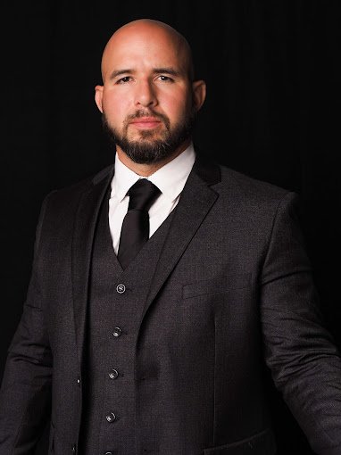 Alex Martinez – El Gallo De La Ley